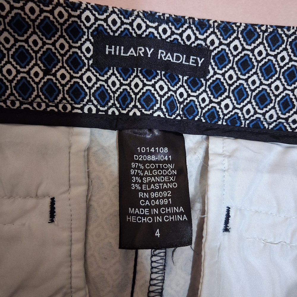 HILARY RADLEY Women's Blue and White Patterned Cropped Jeans - Picture 4 of 7